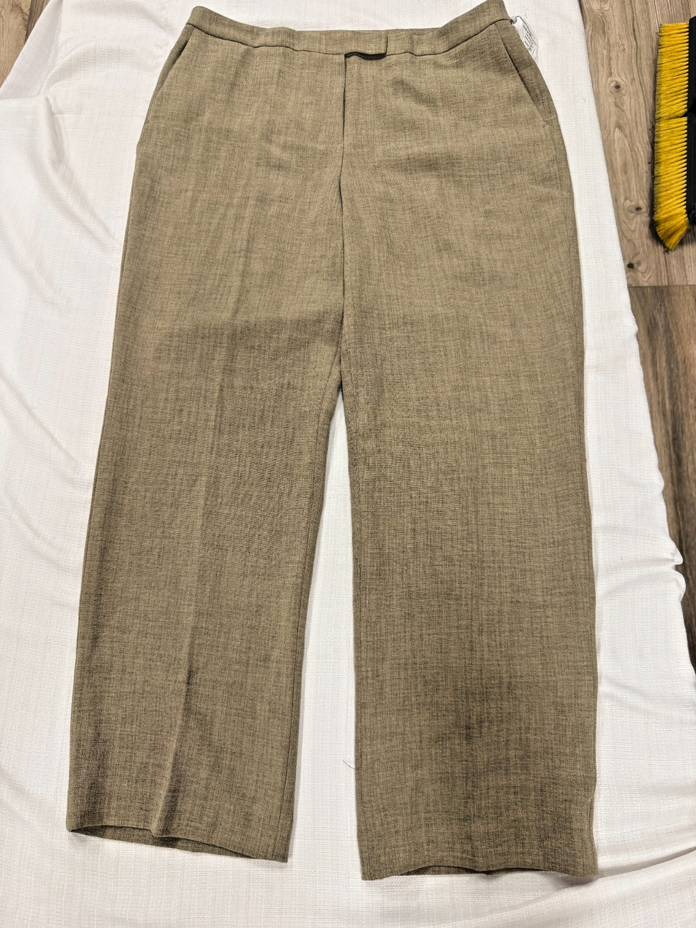 Kasper Womens Dress Pants Size 14 Tan Beige Career Straight Leg Office Slacks